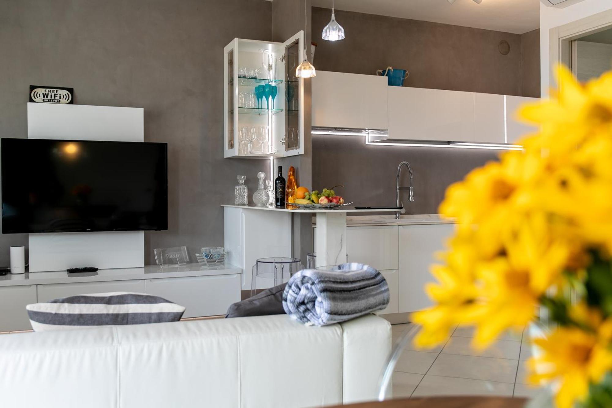Relax House Baveno Apartment ภายนอก รูปภาพ